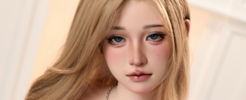 Solicon Doll detail 1